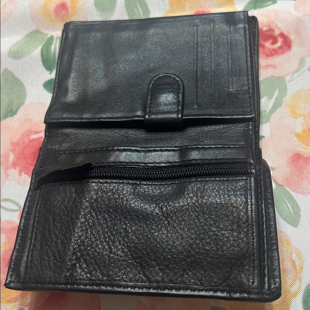 Black Leather Bifold Wallet butter soft broke in - Picture 4 of 8